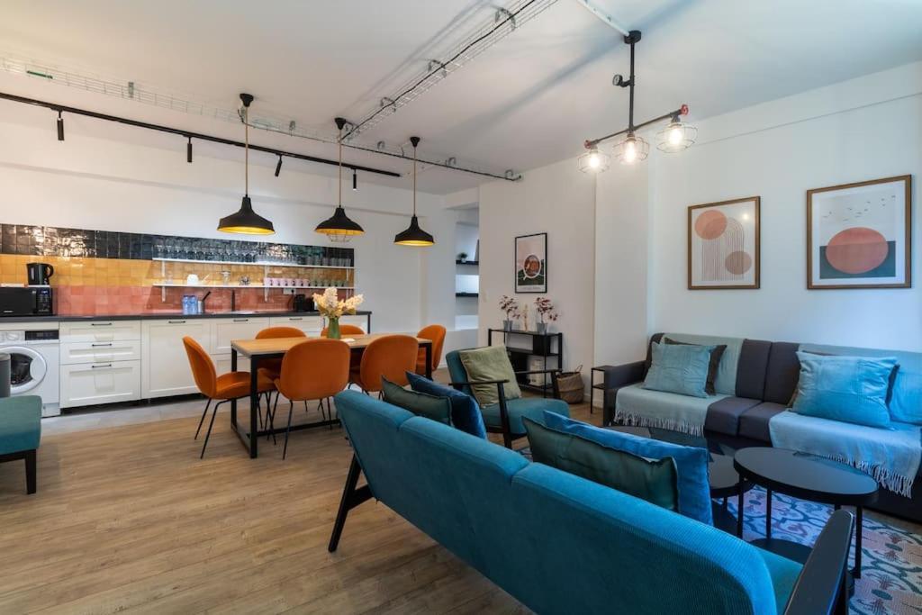 Brand New Flat For 8 People, 3 Bedrooms Paris Eksteriør billede